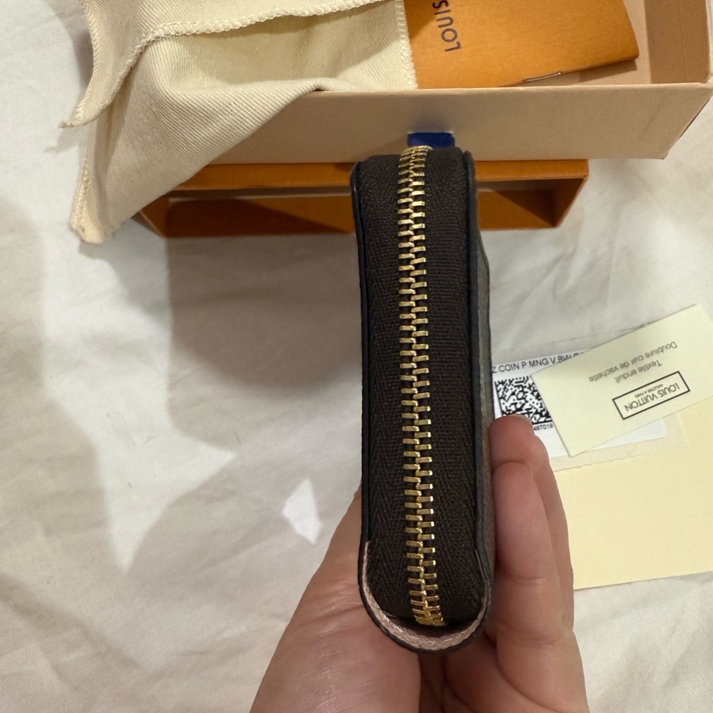 Louis Vuitton Zippy wallet limited edition - Picture 9 of 9